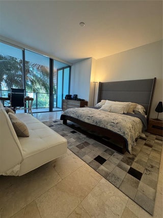 Photo of Listing #A11934375