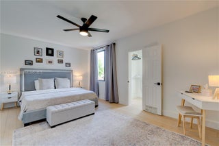 Photo of Listing #A11934497