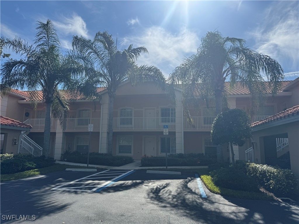 26660 Rosewood Pointe Dr 203, Bonita Springs