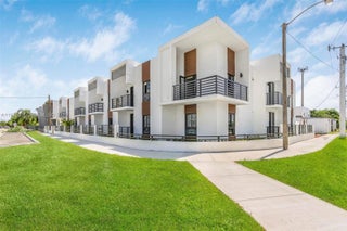 Photo of Listing #A11936235