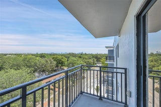 Photo of Listing #A11931238