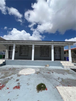 Photo of Listing #A11936636