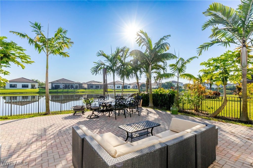 5104 Salerno St, Ave Maria