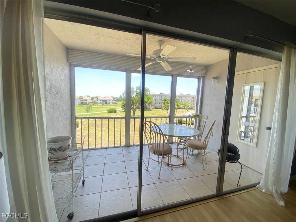 1624 Pine Valley Dr 302, Fort Myers