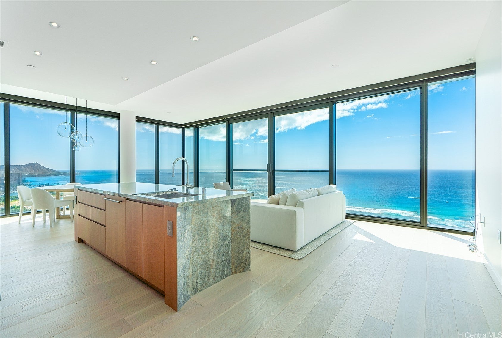 Photo of Listing #202600082