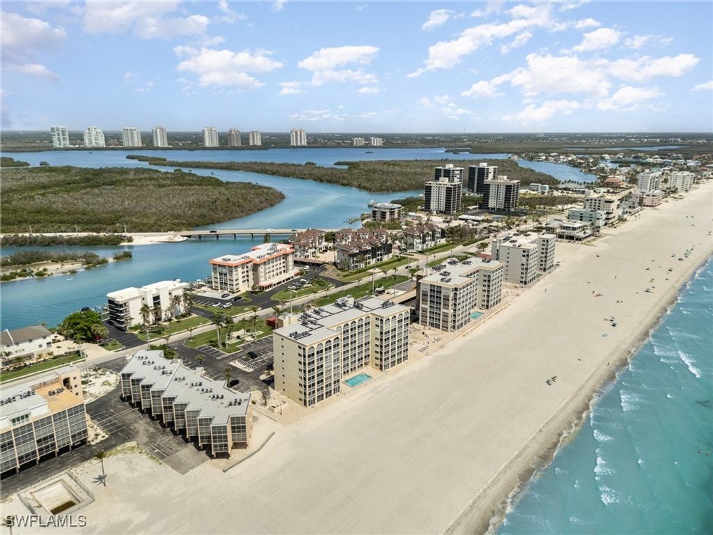 25900 Hickory Blvd 305, Bonita Springs