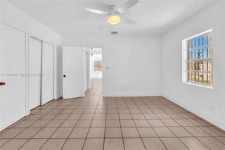 Photo of Listing #A11926566