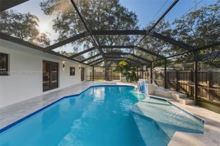 Photo of Listing #A11932500