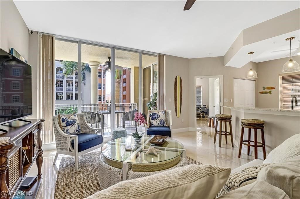410 Bayfront Pl 2208, NAPLES
