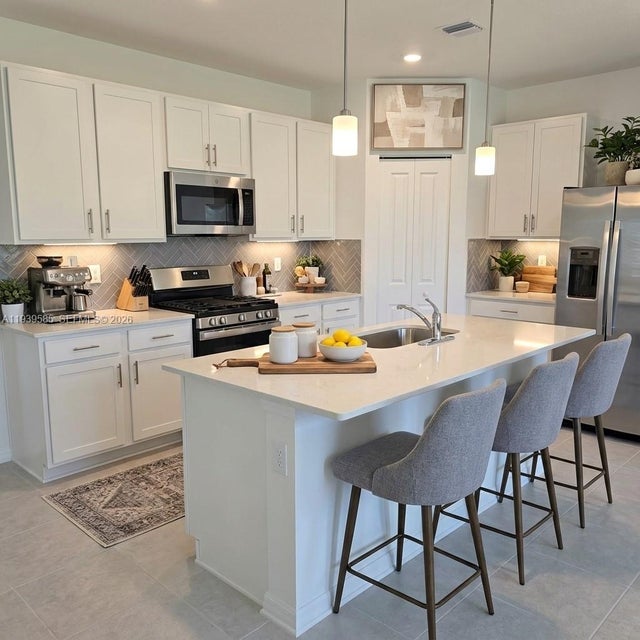 Photo of Listing #A11939585