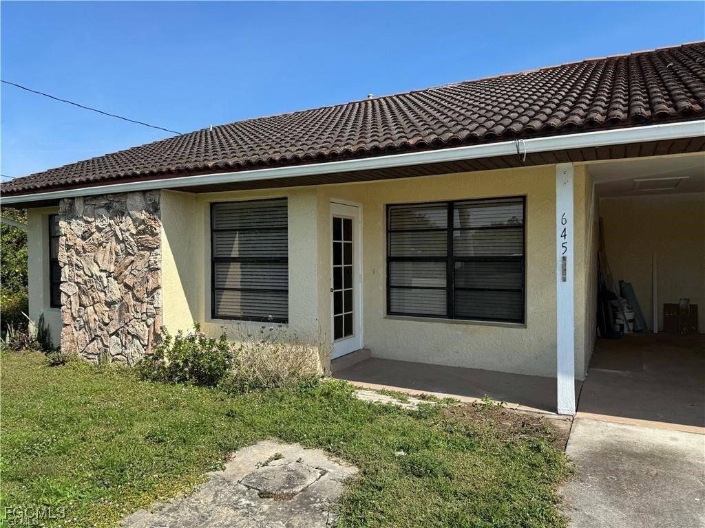 645 Homestead Rd S, Lehigh Acres