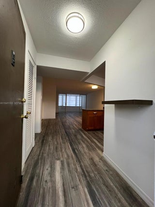 Photo of Listing #A11941153