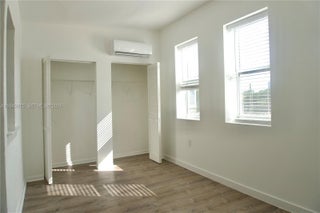 Photo of Listing #A11942855