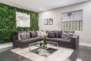 Photo of Listing #A11943730