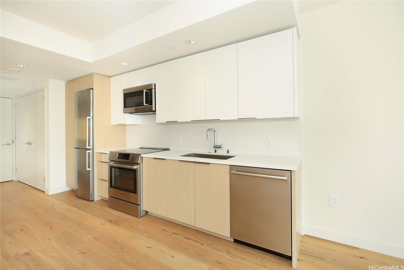 Photo of Listing #202600705