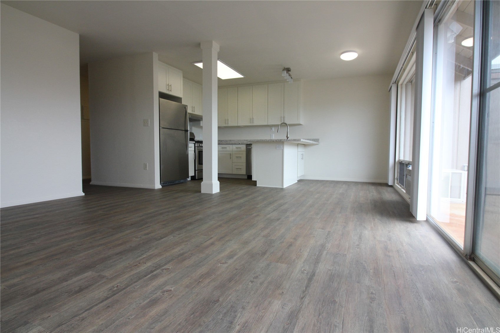 Photo of Listing #202600787