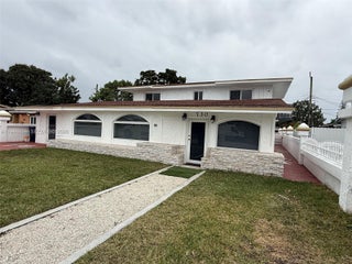 Photo of Listing #A11946359