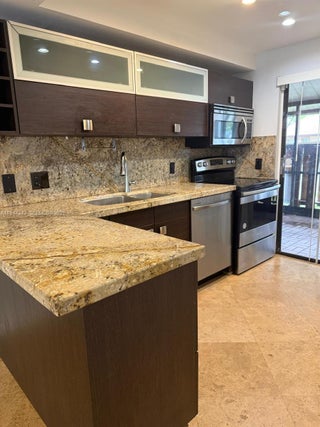 Photo of Listing #A11944242