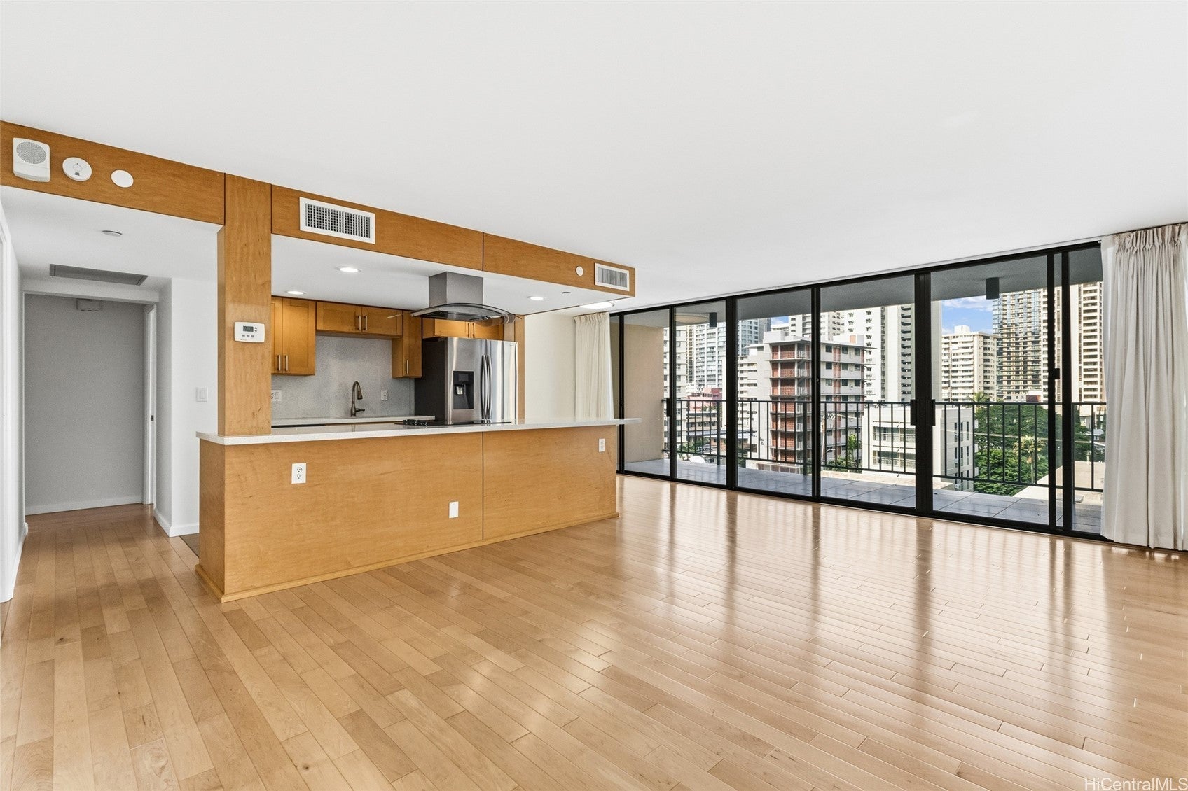 Photo of Listing #202601003