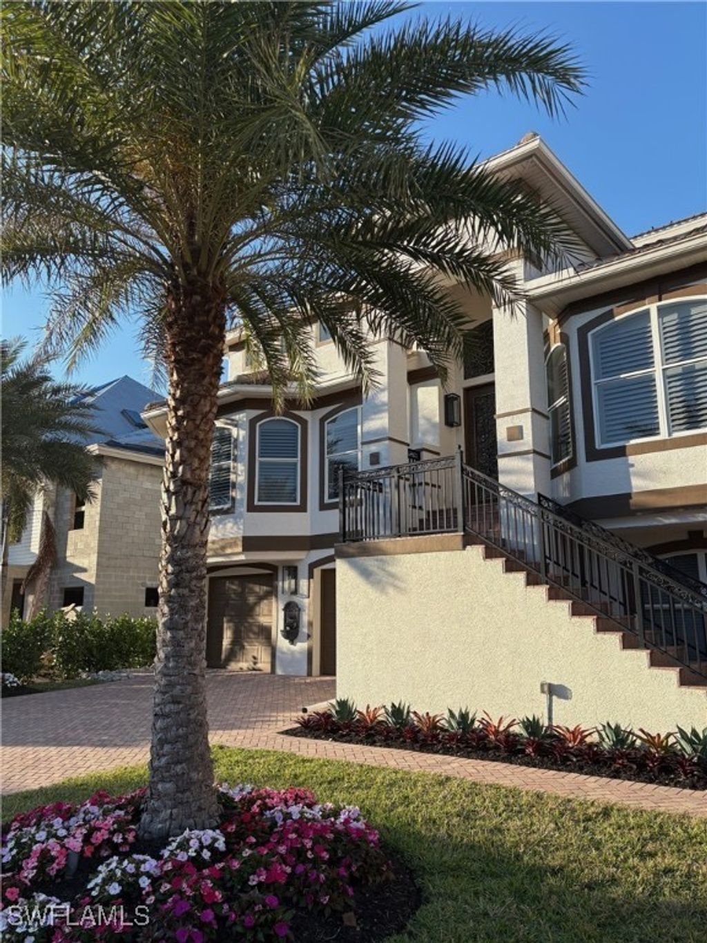 225 Egret Ave, NAPLES