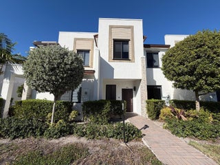 Photo of Listing #A11947668