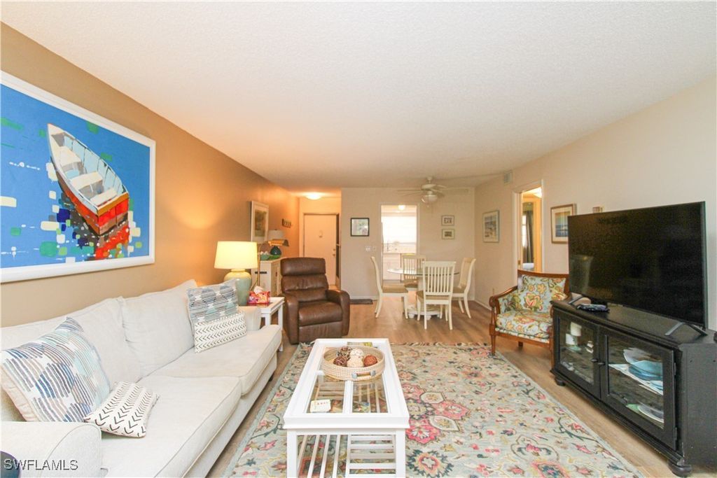 1020 Palm View Dr C104, Naples