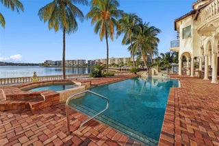 Photo of Listing #A11948423