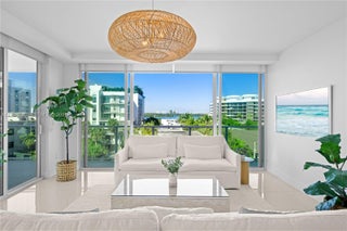 Photo of Listing #A11948745