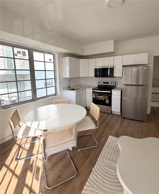 Photo of Listing #A11944931