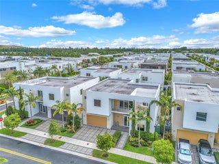 Photo of Listing #A11949615