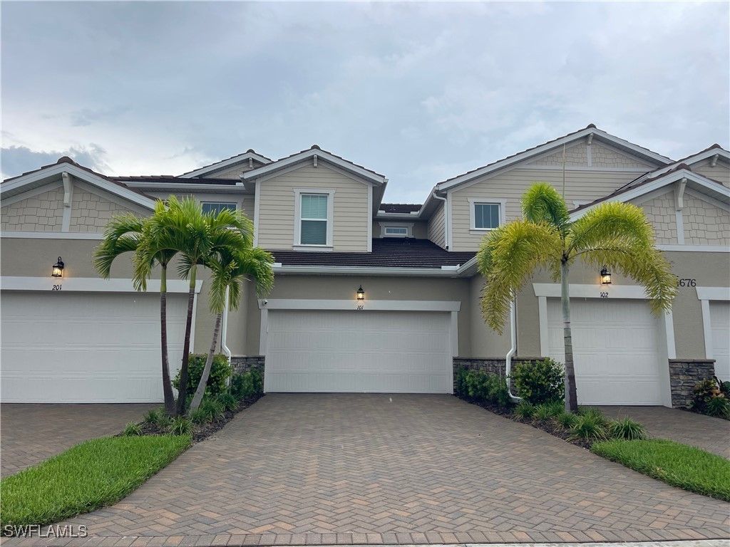 4676 Arboretum Cir 101, Naples