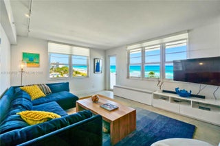 Photo of Listing #A11949762