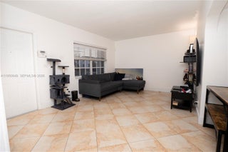 Photo of Listing #A11950049