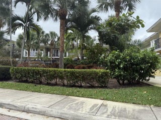 Photo of Listing #A11951298