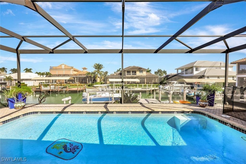 911 Giralda Ct, Marco Island
