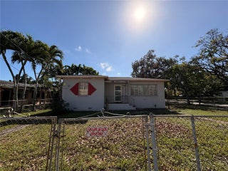 Photo of Listing #A11954435