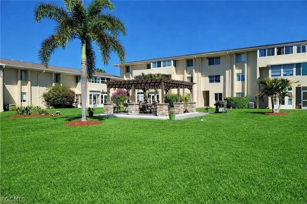 333 Joel Blvd 131, Lehigh Acres
