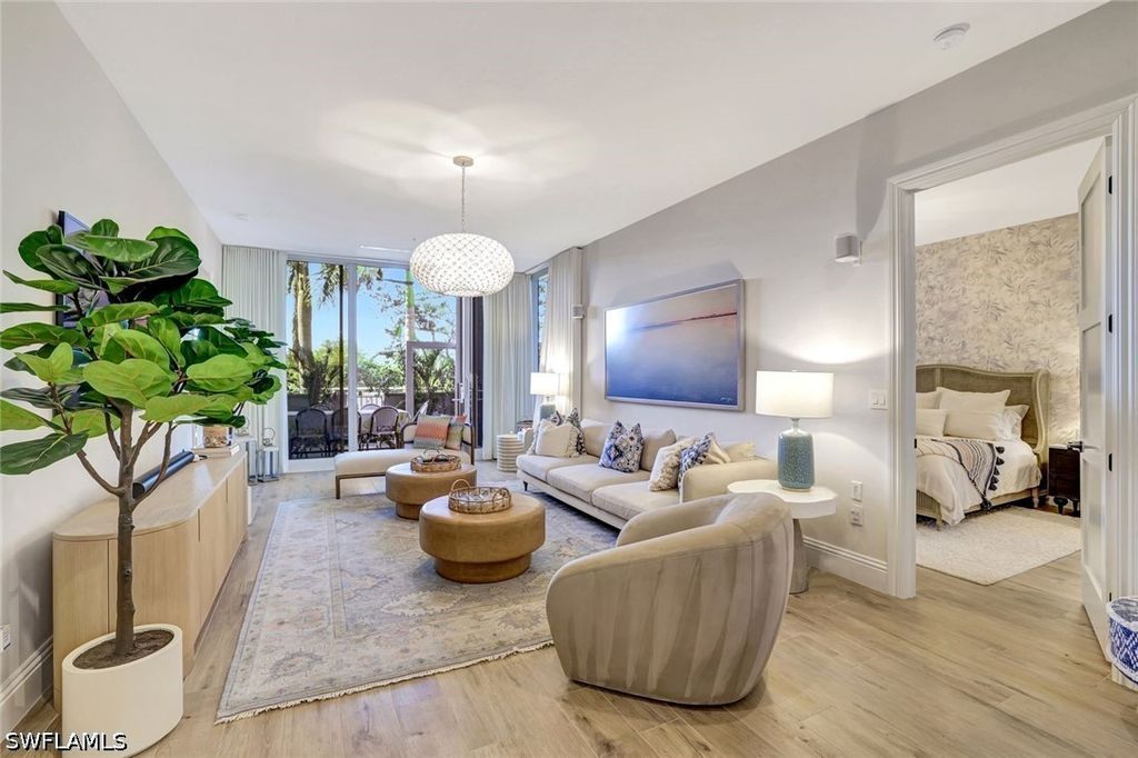 6849 Grenadier Blvd 105, Naples