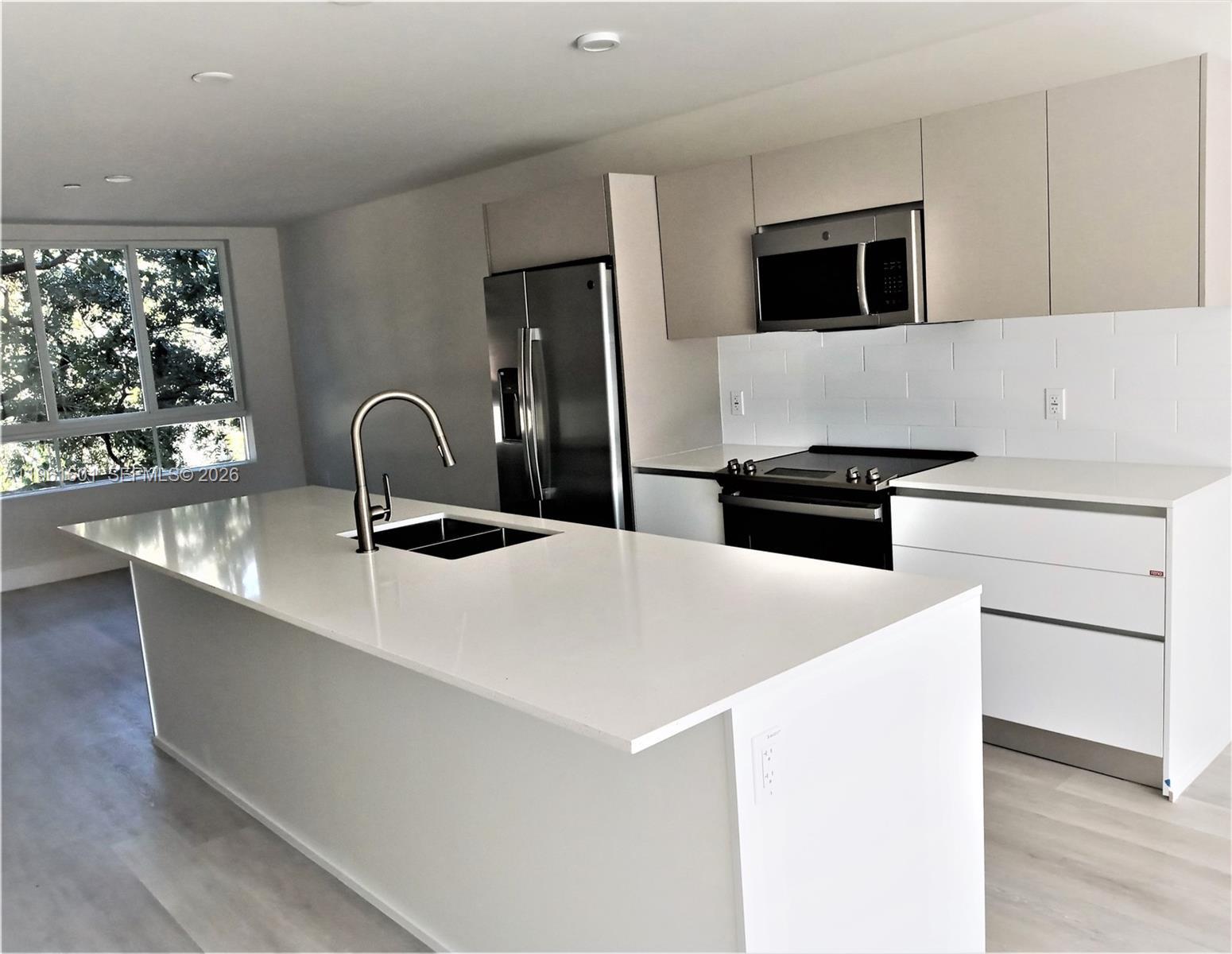 Photo of Listing #A11961601