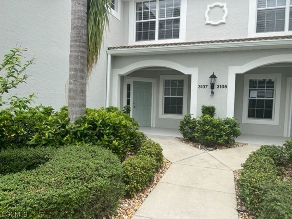 9667 Hemingway Ln 3107, Fort Myers