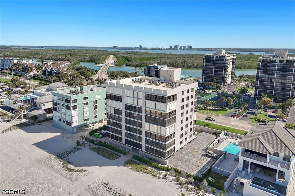 26140 Hickory Blvd 103, Bonita Springs