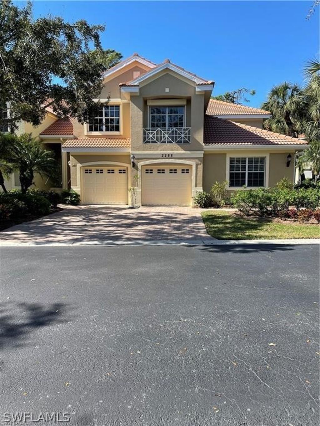 2288 Ashton Oaks Ln 7-103, Naples