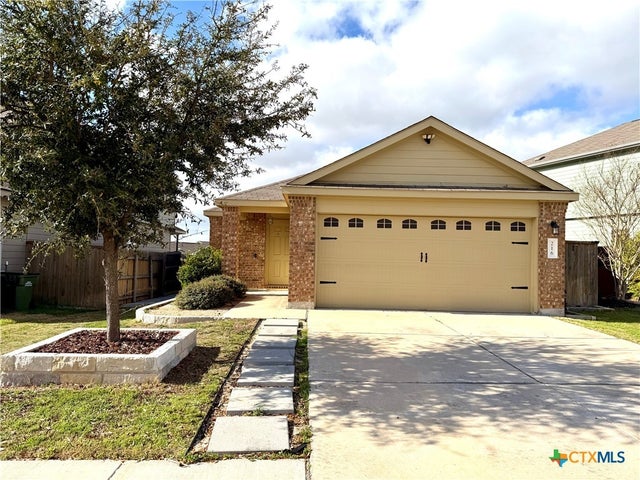 216 Star Pass, Jarrell