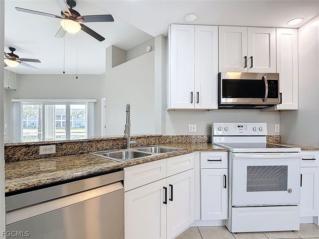 12151 Summergate Cir R101, Fort Myers