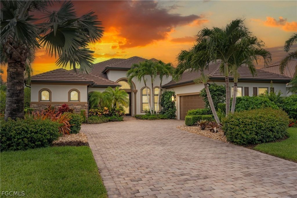 9383 Slate Ct, Naples