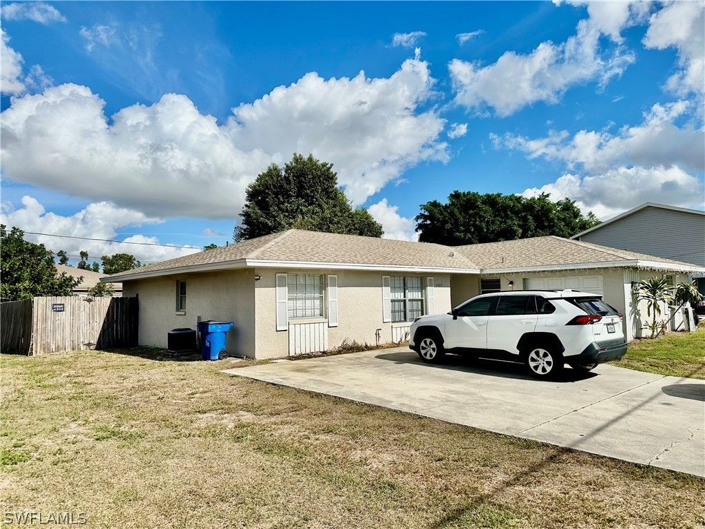 7433 Pebble Beach Rd, Fort Myers