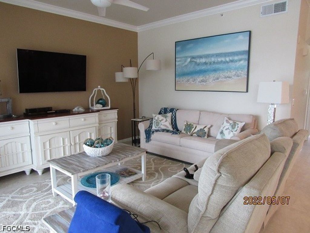 10391 Butterfly Palm Dr 1036, Fort Myers