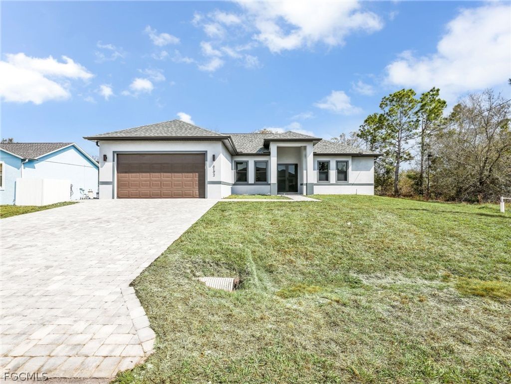 6192 Kambach St, Port Charlotte