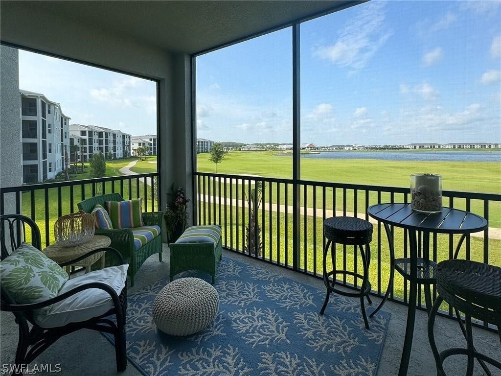 5651 Double Eagle Cir 4323, Ave Maria