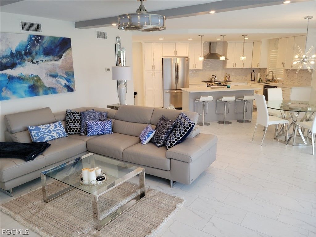 15091 Bagpipe Way 101, Fort Myers